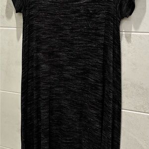 Lularoe Heathered Gray Carly Short Sleeve Knee Length Hi Low Dress Medium